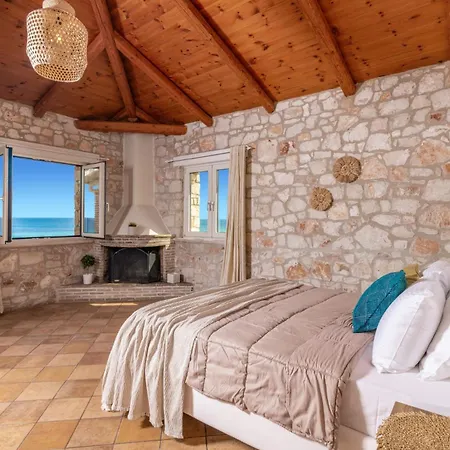 Ionio House By Villa Vasilikos (Zakynthos)